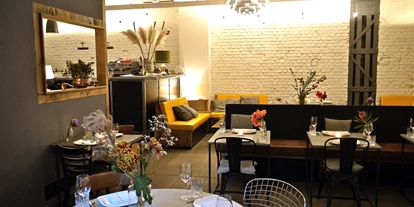 Essen-gehen - PLZ 12109 (Deutschland) - Heimlich Treu