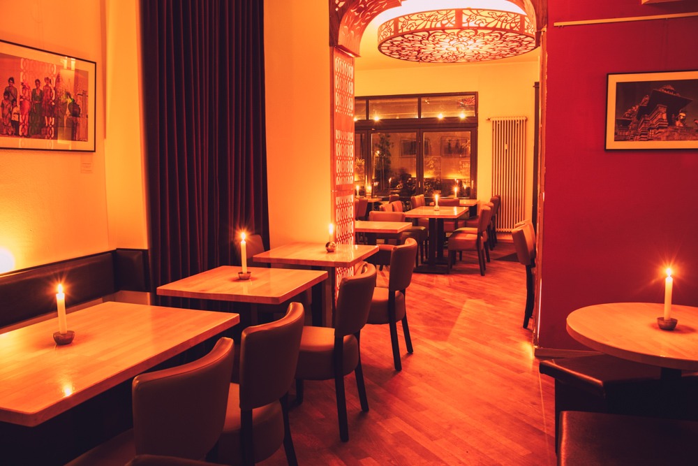 Restaurant: Meena Kumari