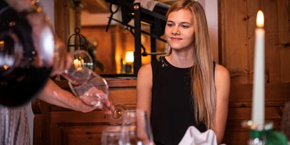 Essen-gehen - Ambiente: klassisch - Edle Tropfen von namhaften Winzern aus Österreich - Trattlers Einkehr
