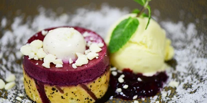 Essen-gehen - Ambiente: klassisch - Dessert im Restaurant Charles Villach - Restaurant Charles Villach