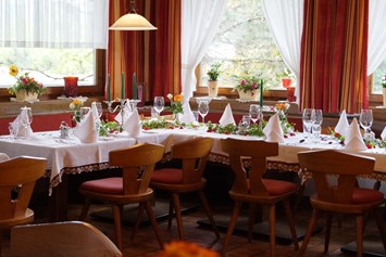 Restaurant: Geburtstagsfeier - Hotel-Gasthof-Restaurant Kröll