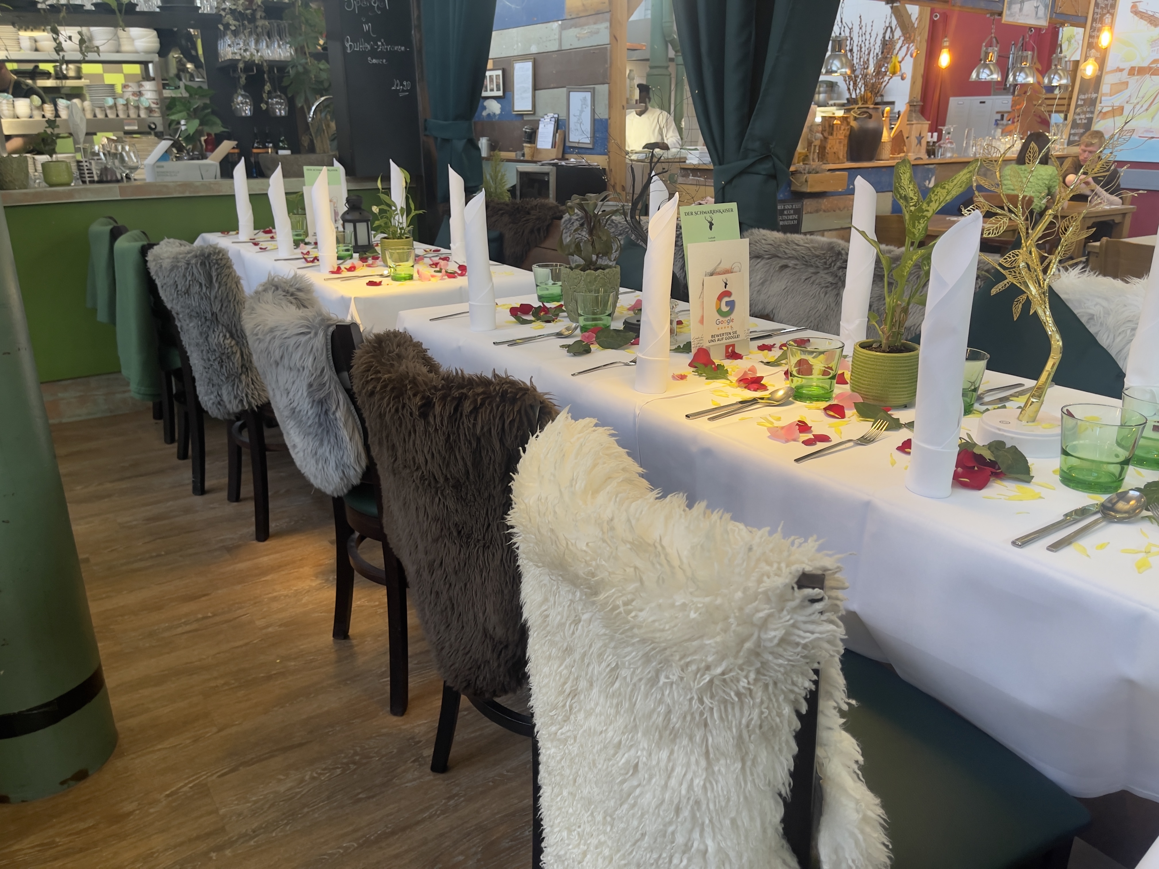 Restaurant: DER SCHMARRNKAISER 