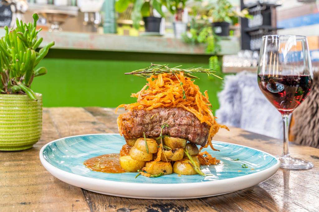 Restaurant: DER SCHMARRNKAISER 