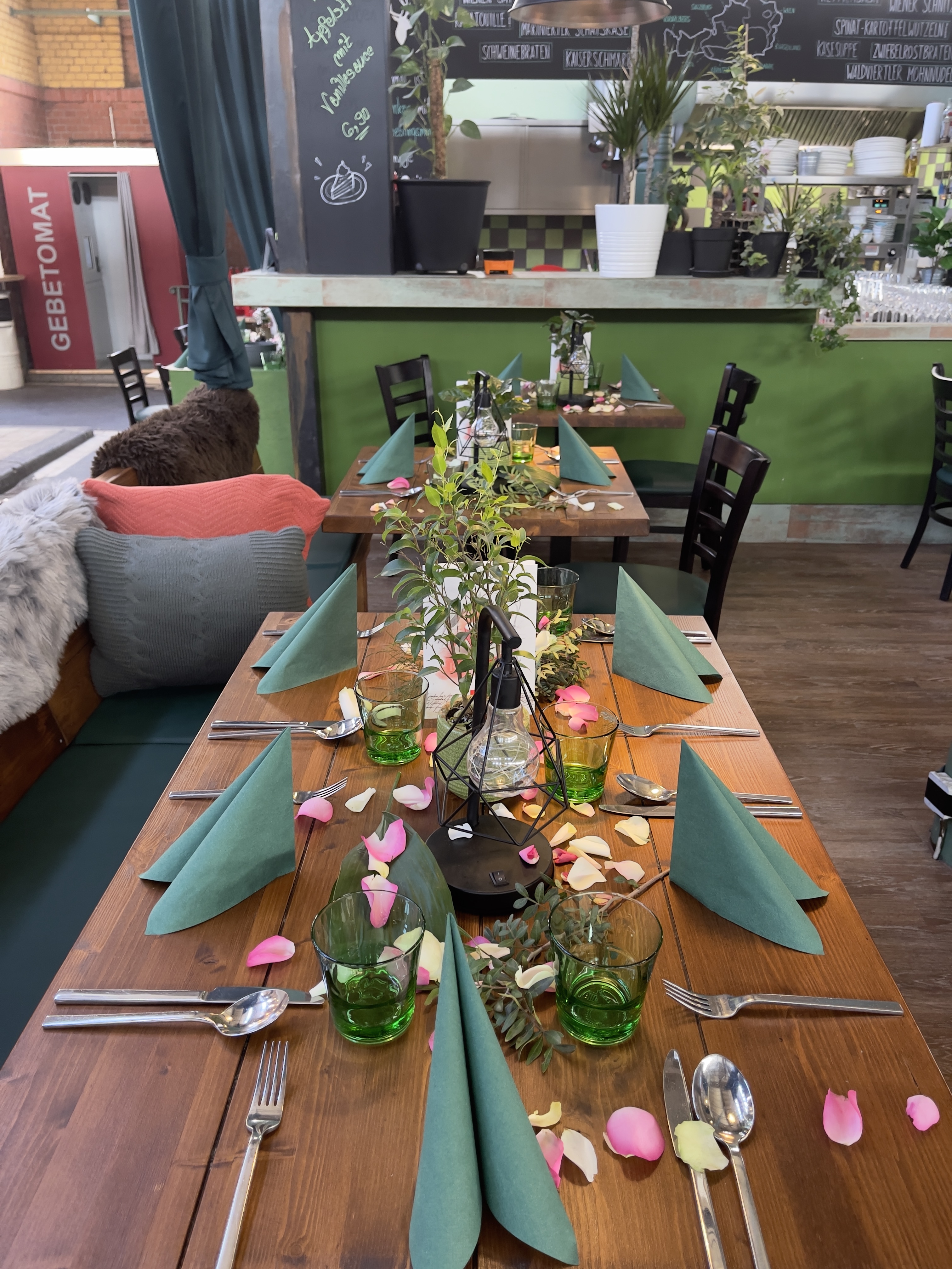 Restaurant: DER SCHMARRNKAISER 