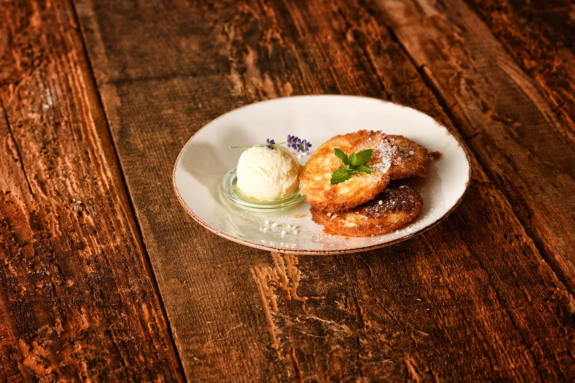 Restaurant: Apfelradl - Mühlpointhof   Familien- Vitalhotel