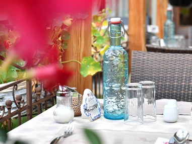 Restaurant: Gastgarten - Mühlpointhof   Familien- Vitalhotel