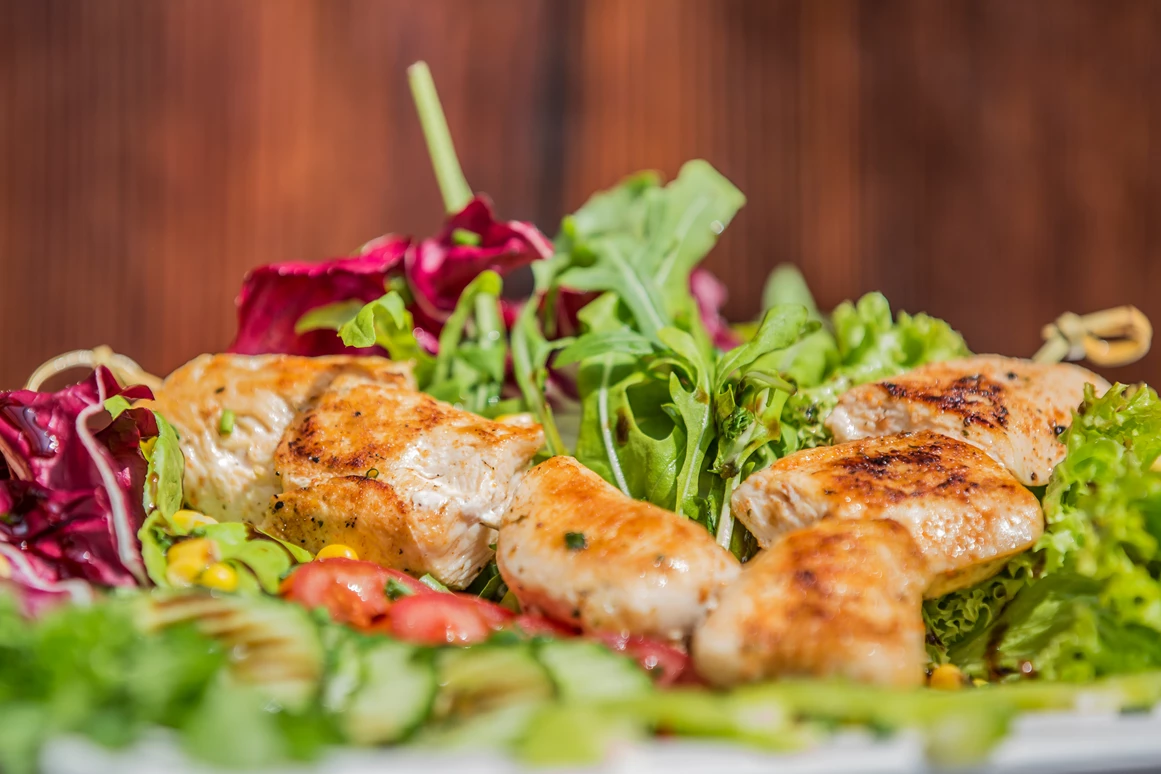 Restaurant: Vorwiegend heimische Produkte bester Qualität und aus kontrollierter Herkunft - Mühlpointhof   Familien- Vitalhotel