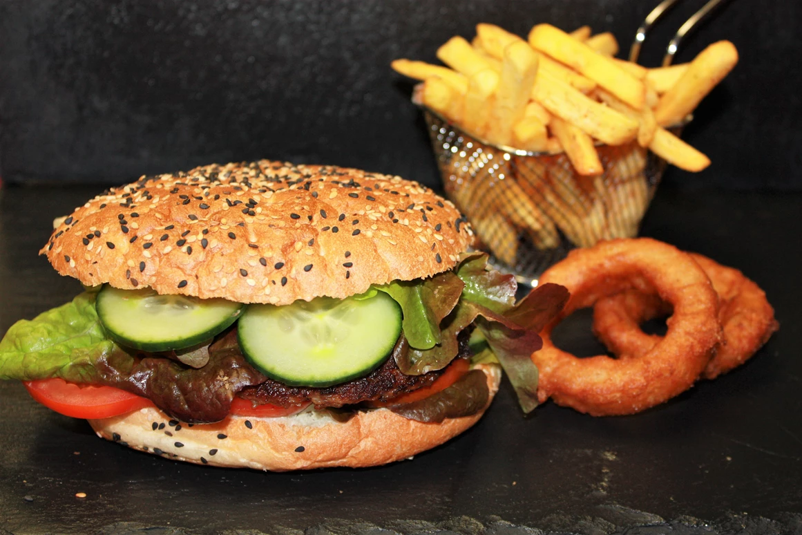 Restaurant: Burger im Mühlpointhof - Mühlpointhof   Familien- Vitalhotel