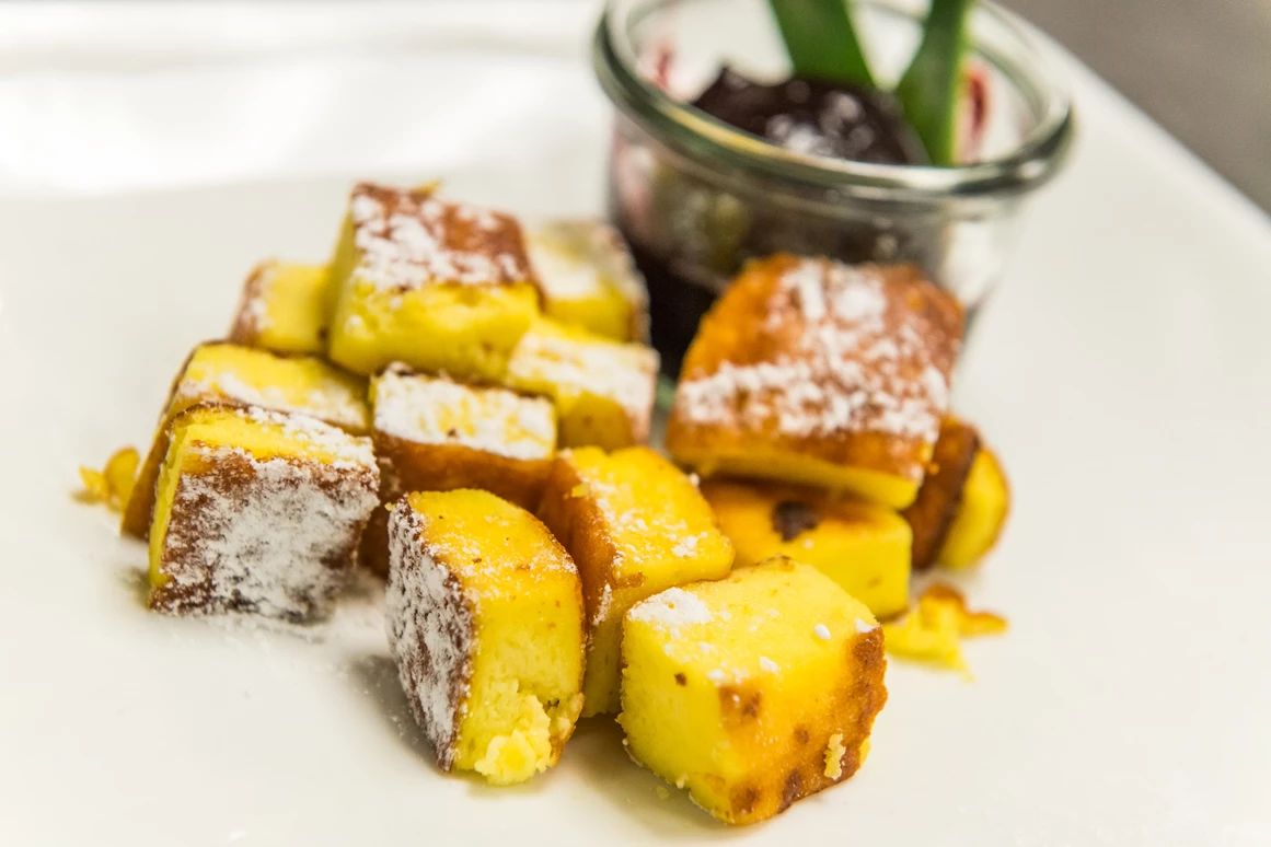 Restaurant: Kaiserschmarrn - Mühlpointhof   Familien- Vitalhotel