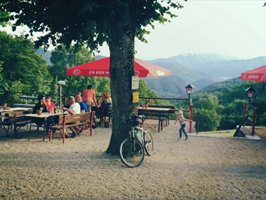 Restaurant: Schutzhaus Waxeneck