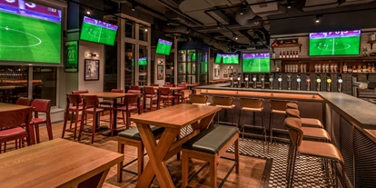 Essen-gehen - Sitzplätze im Freien - Wien Wieden - Champions Bar - Champions Sports Bar & Restaurant