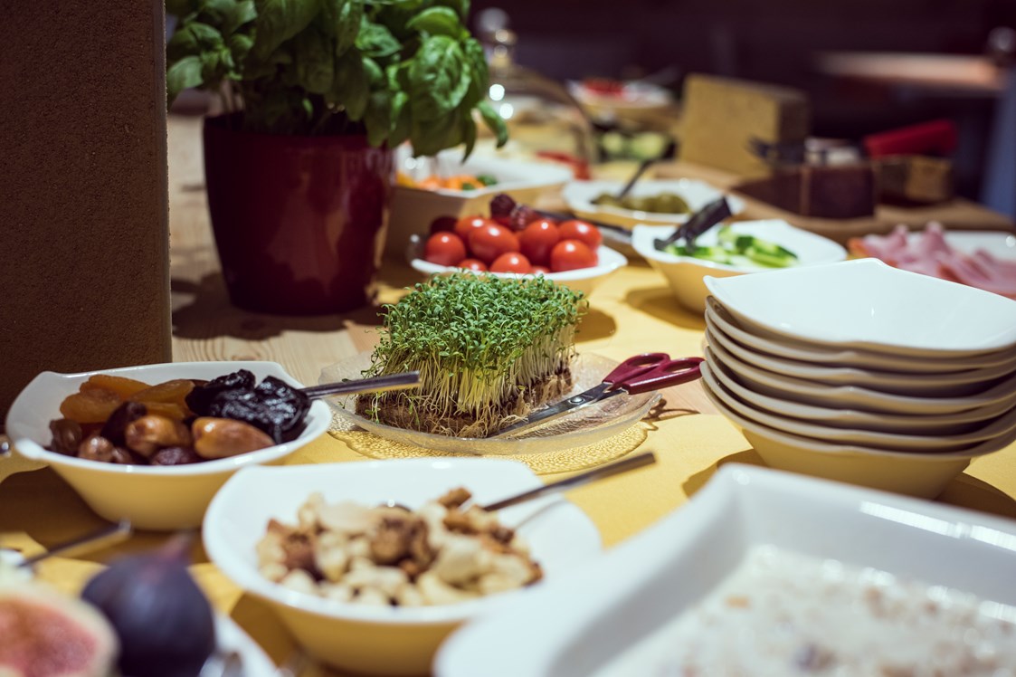 Restaurant: Gemütlich und genüsslich frühstücken im aufatmen - aufatmen | naturhotel . tirol