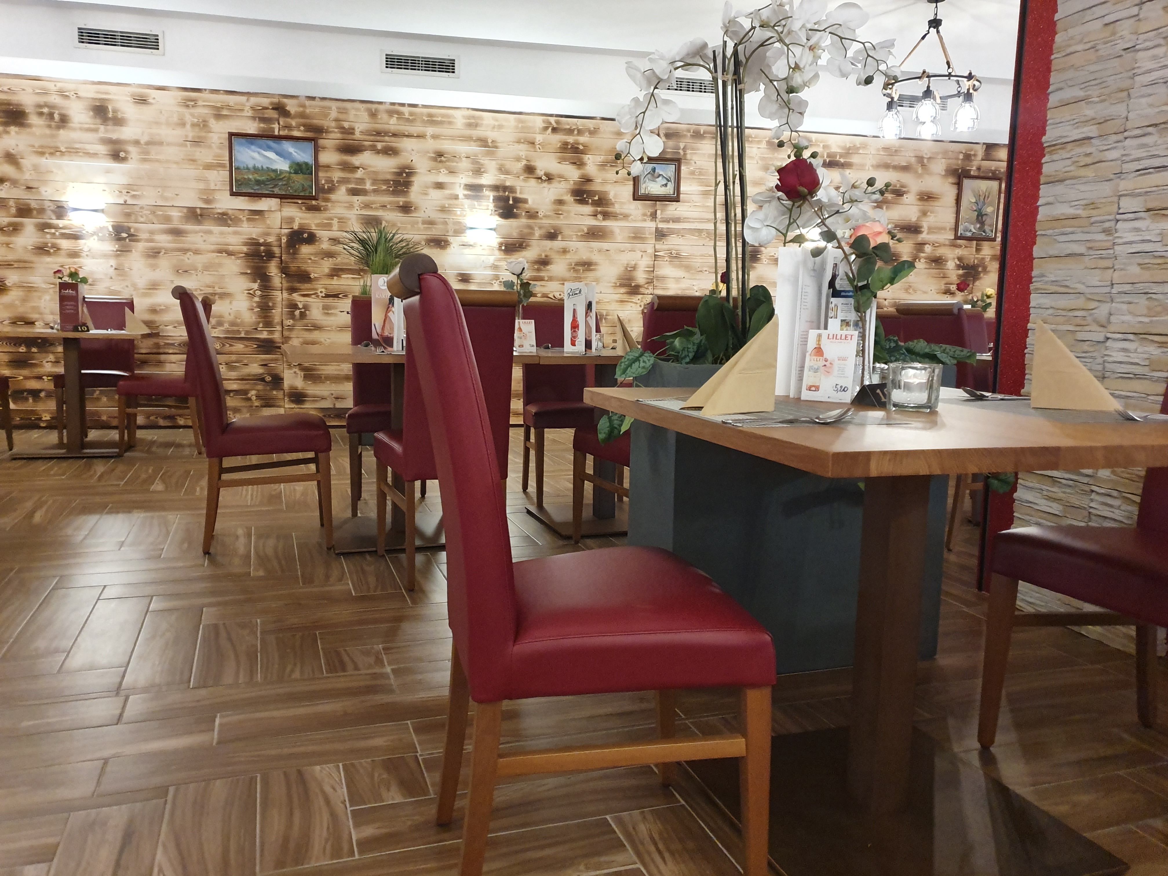 Restaurant: Restaurant Smokehaus