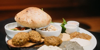 Essen-gehen - Sitzplätze im Freien - Baden-Württemberg - NOSH'T Plate, 14-16 Euro - NOSH'T