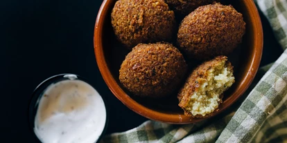 Essen-gehen - rollstuhlgerecht - Salzburg-Stadt Liefering - Falafel - Levantine taste