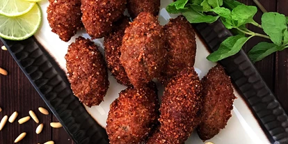 Essen-gehen - rollstuhlgerecht - Salzburg-Stadt Liefering - Kibbeh - Levantine taste