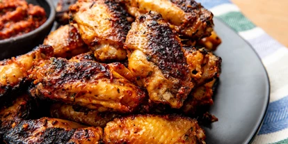 Essen-gehen - rollstuhlgerecht - Salzburg-Stadt Liefering - Levantinische gegrillte Chicken wings - Levantine taste
