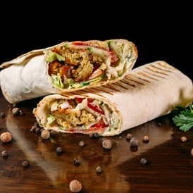 Restaurant: Shawarma Rolle - Levantine taste