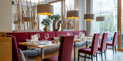 Essen-gehen - rollstuhlgerecht - Oberbayern - Begeisterung schmecken im Hotel Klosterhof Bayerisch Gmain | Restaurant GenussArt im Klosterhof - Alpine Hideaway & Spa - Restaurant GenussArt im Hotel Klosterhof