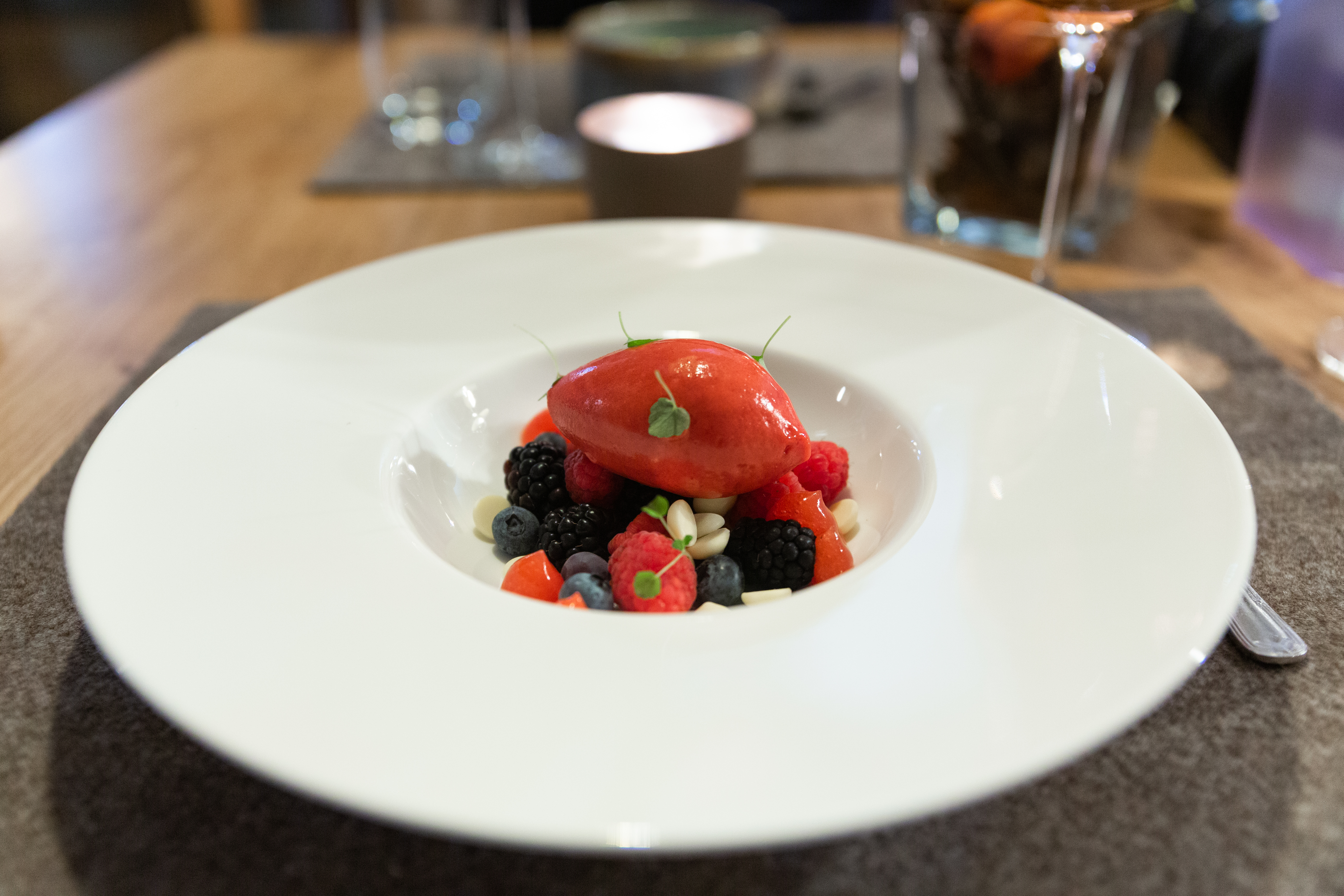 Restaurant: Täglich wechselndes Abendmenü im Hotel Klosterhof Bayerisch Gmain | Restaurant im Klosterhof - Alpine Hideaway & Spa - Restaurant GenussArt im Hotel Klosterhof