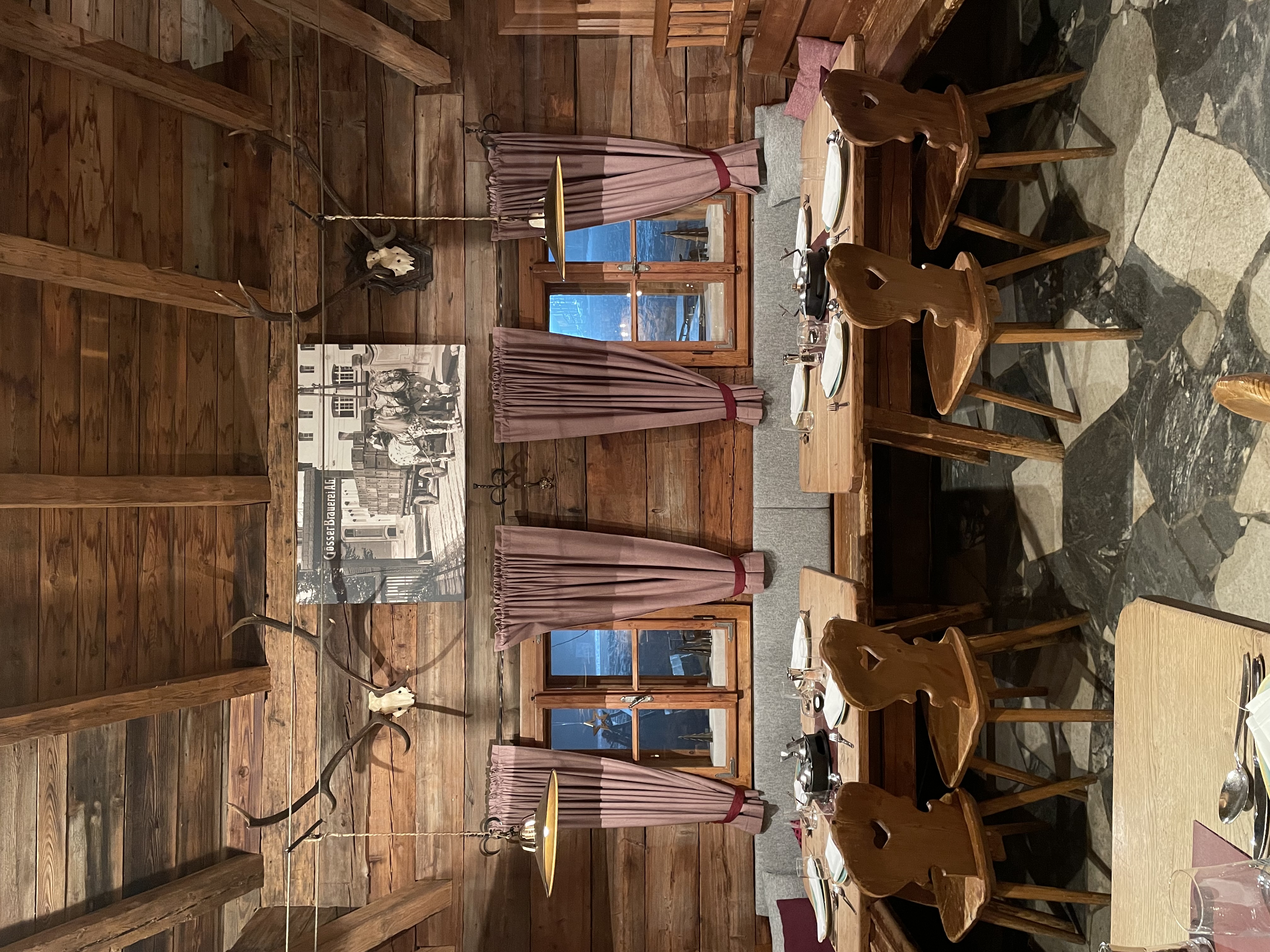 Essen-gehen - Gerichte: Fast-Food - Restaurant Arlhofhütte - Arlhofhütte