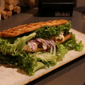 Restaurant: Pulled Pork Sandwich - Restaurant Maracana