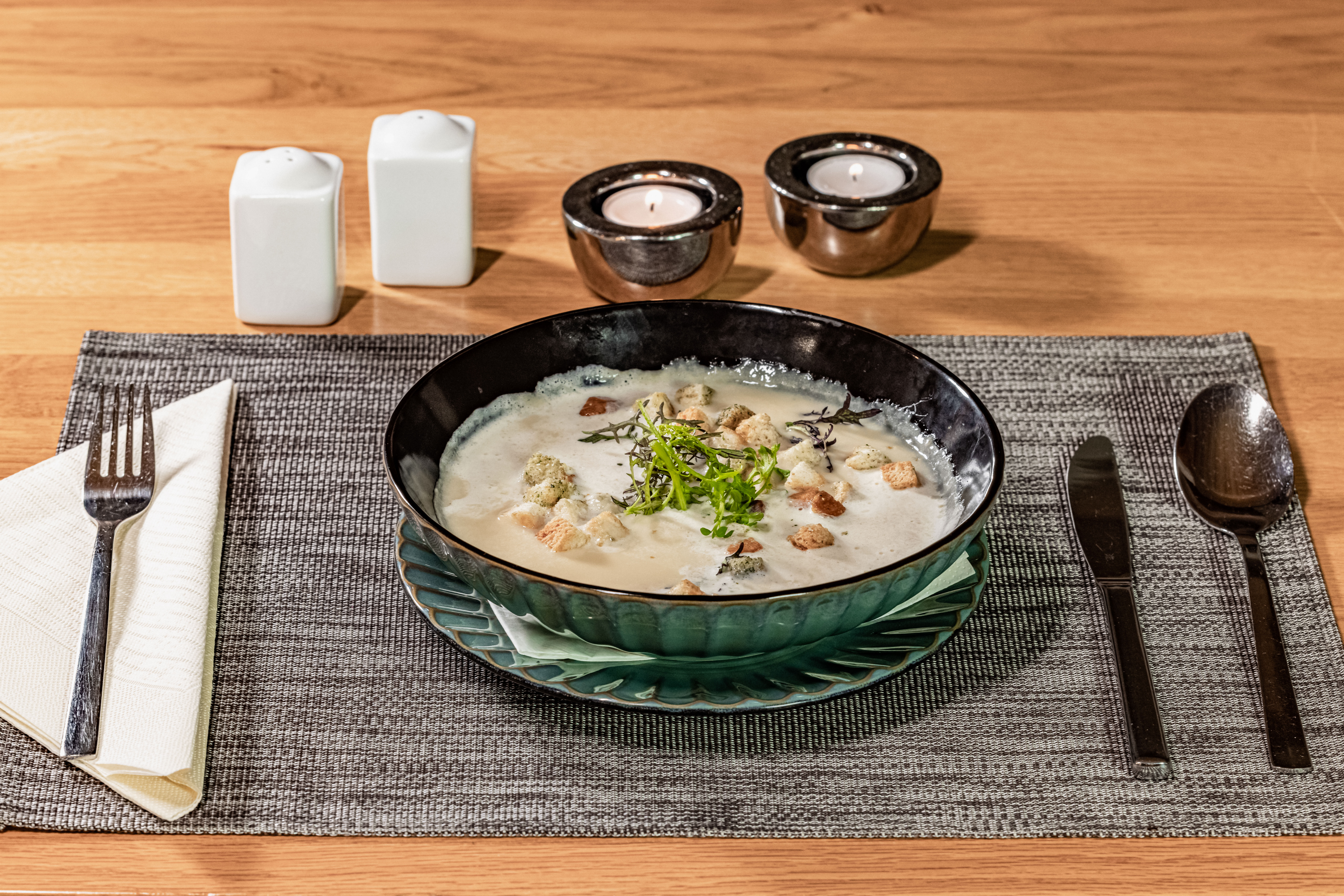 Restaurant: nawu_Restaurant_Suppen_Knoblauchcremesuppe - nawu Restaurant