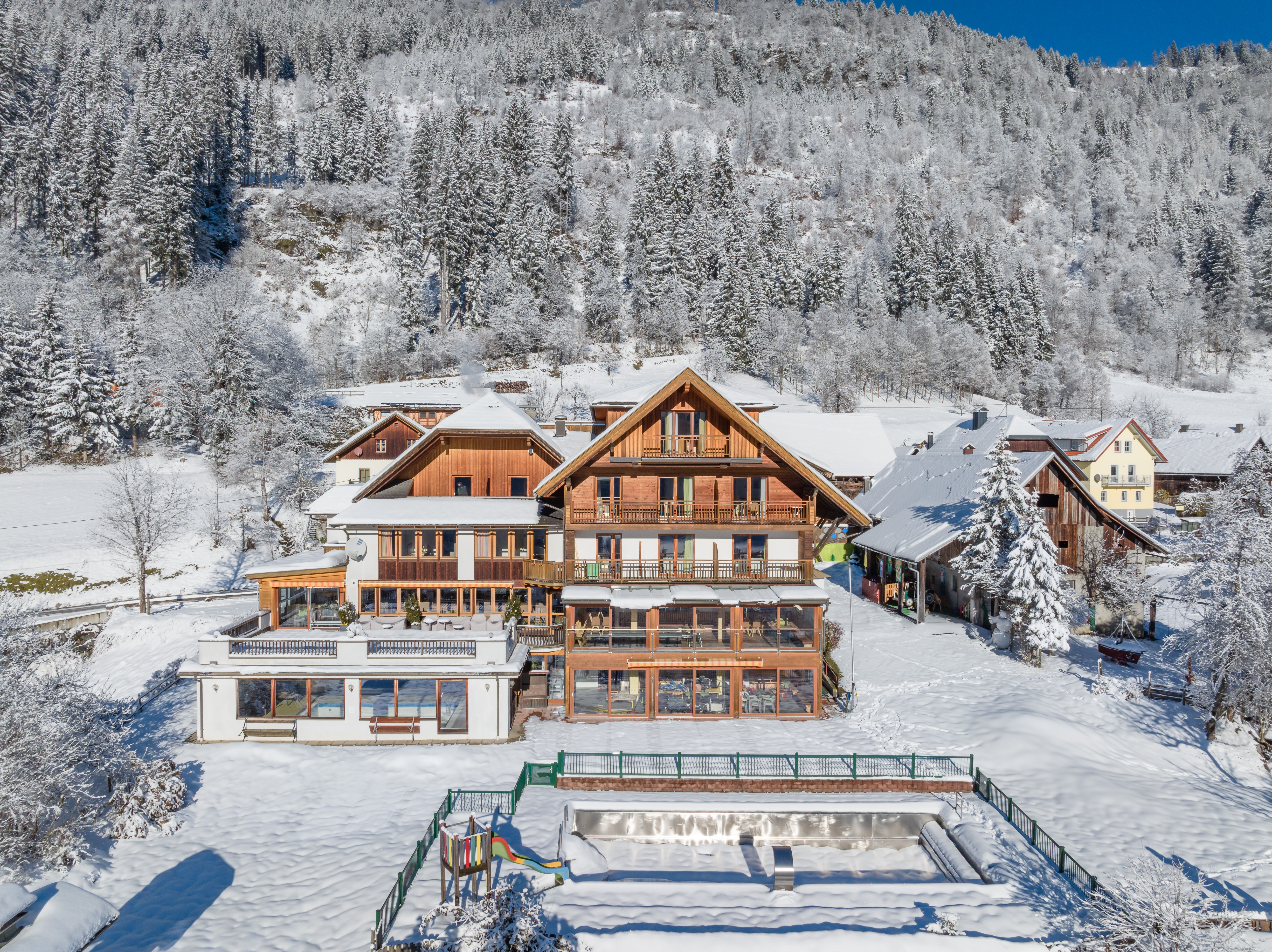 Restaurant: nawu_Restaurant_Hermagor_Presseggersee - nawu Restaurant