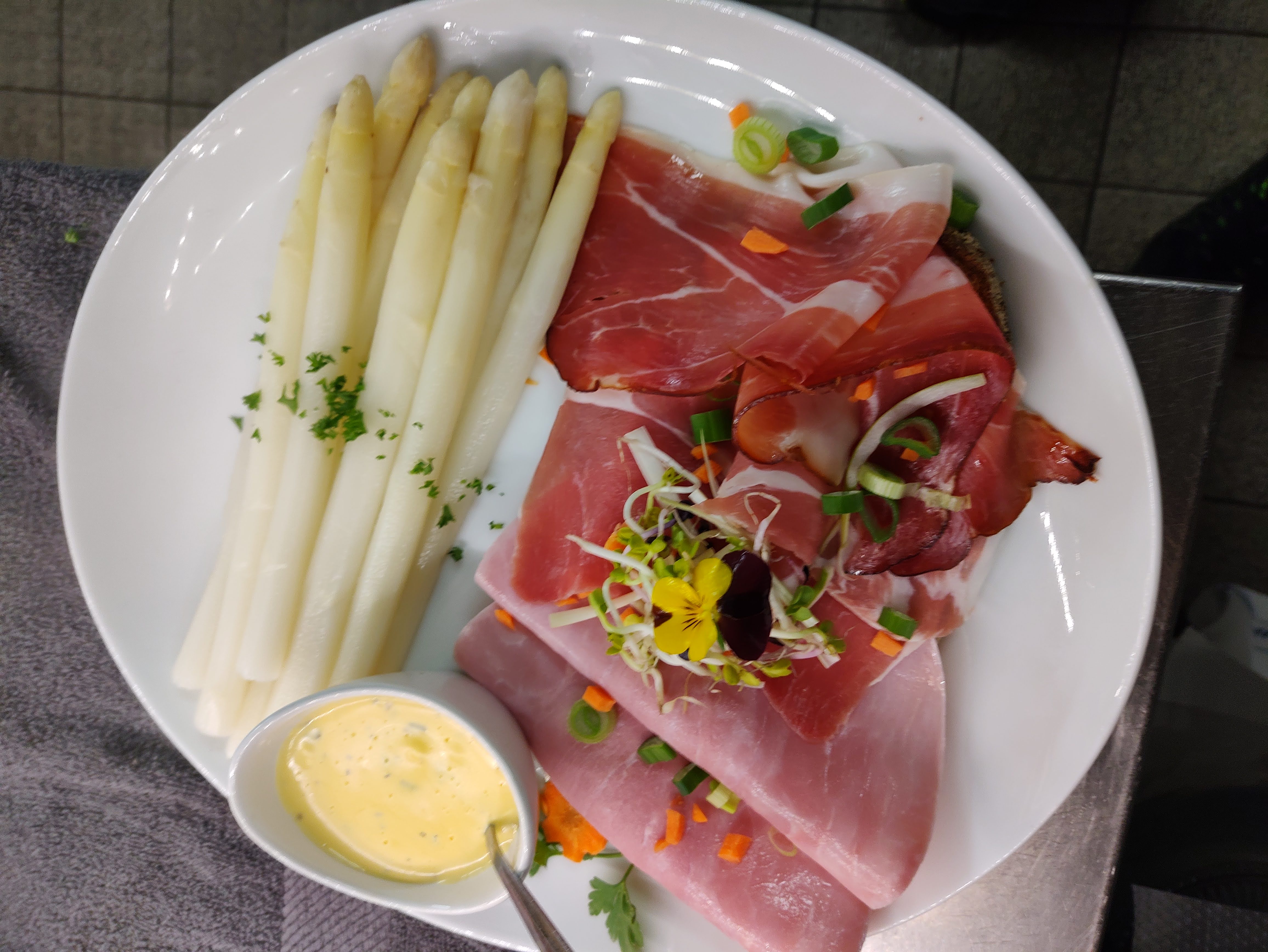 Essen-gehen - rollstuhlgerecht - Deutschland - Altes Gasthaus Schulze Beckinghausen