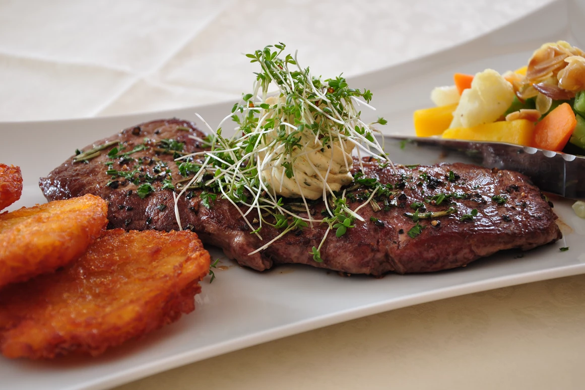 Restaurant: Pfeffersteak - Gasthof & Appartements Longa Stub´n