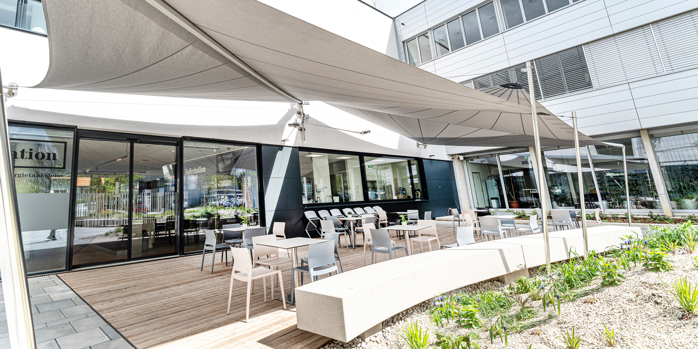 Restaurant: ladestation - Gastronomie im Haus der Digitalisierung - ladestation - Gastronomie im Haus der Digitalisierung