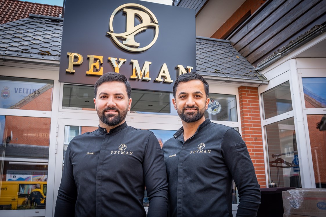 Restaurant: Lokal und Besitzer - PEYMAN