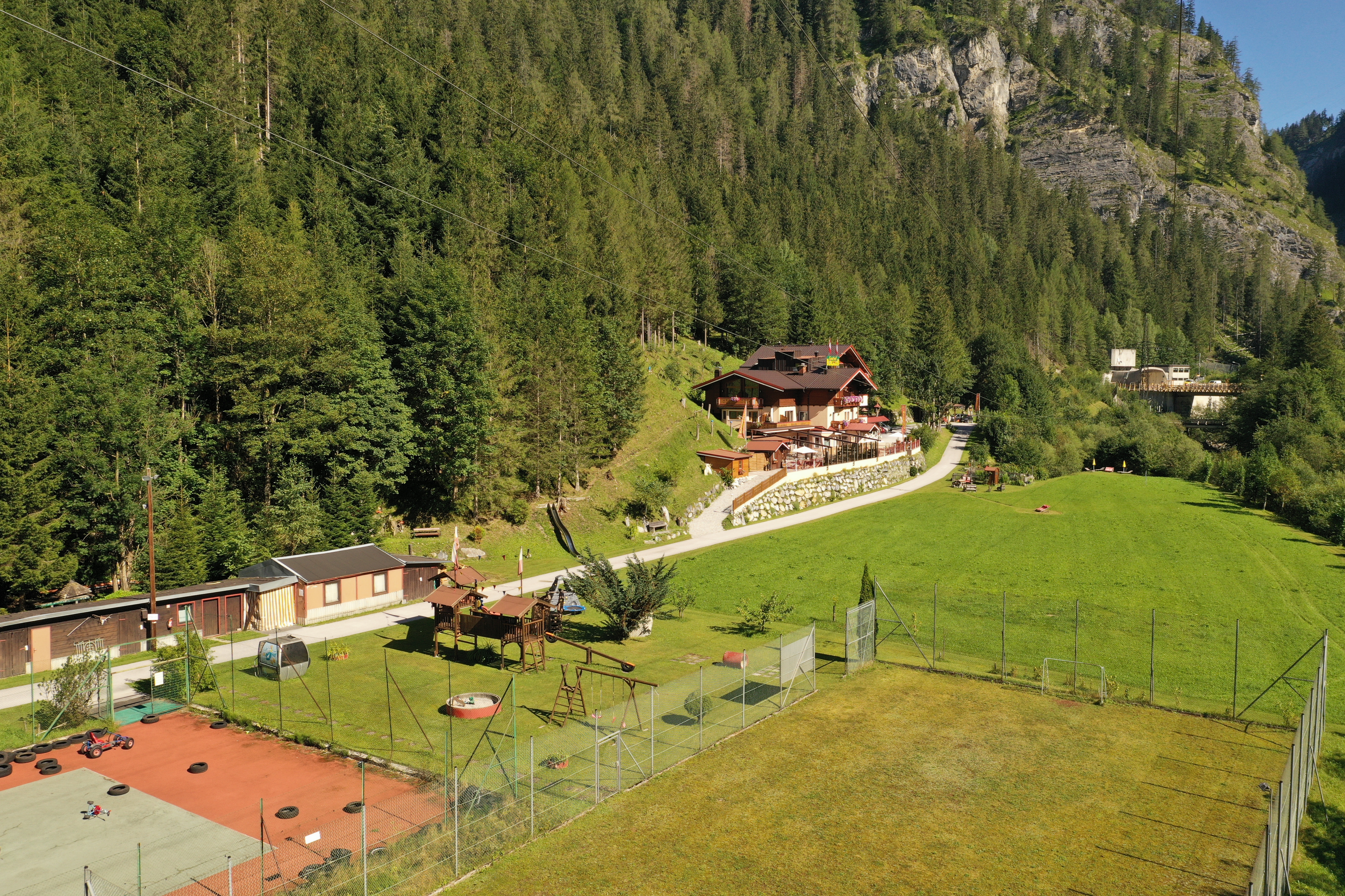 Essen-gehen - Live Musik abends - Gasthof-Hotel-Restaurant Burgblick