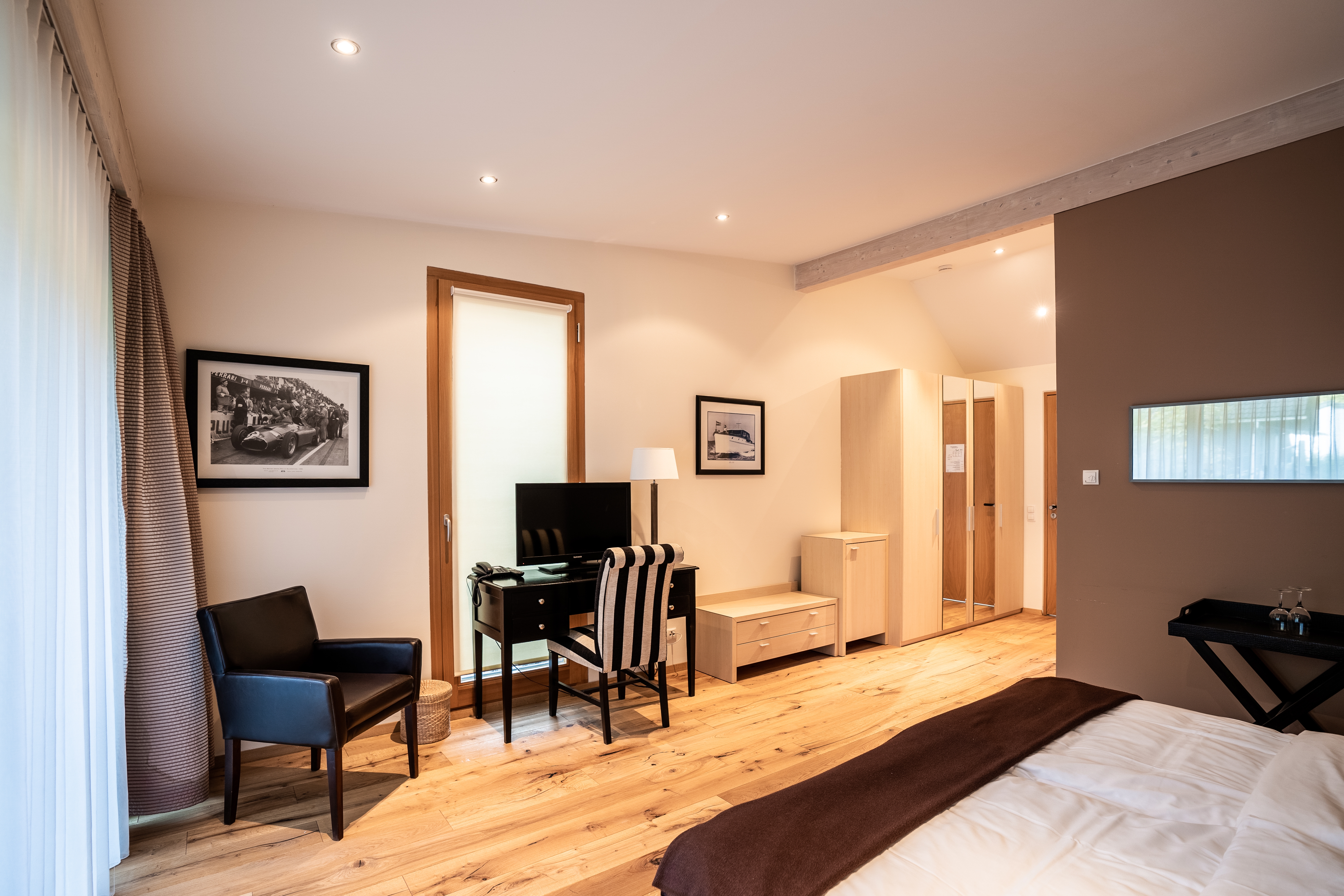 Essen-gehen - Live Musik abends - Traubenwirt in der Villa Waldesruh