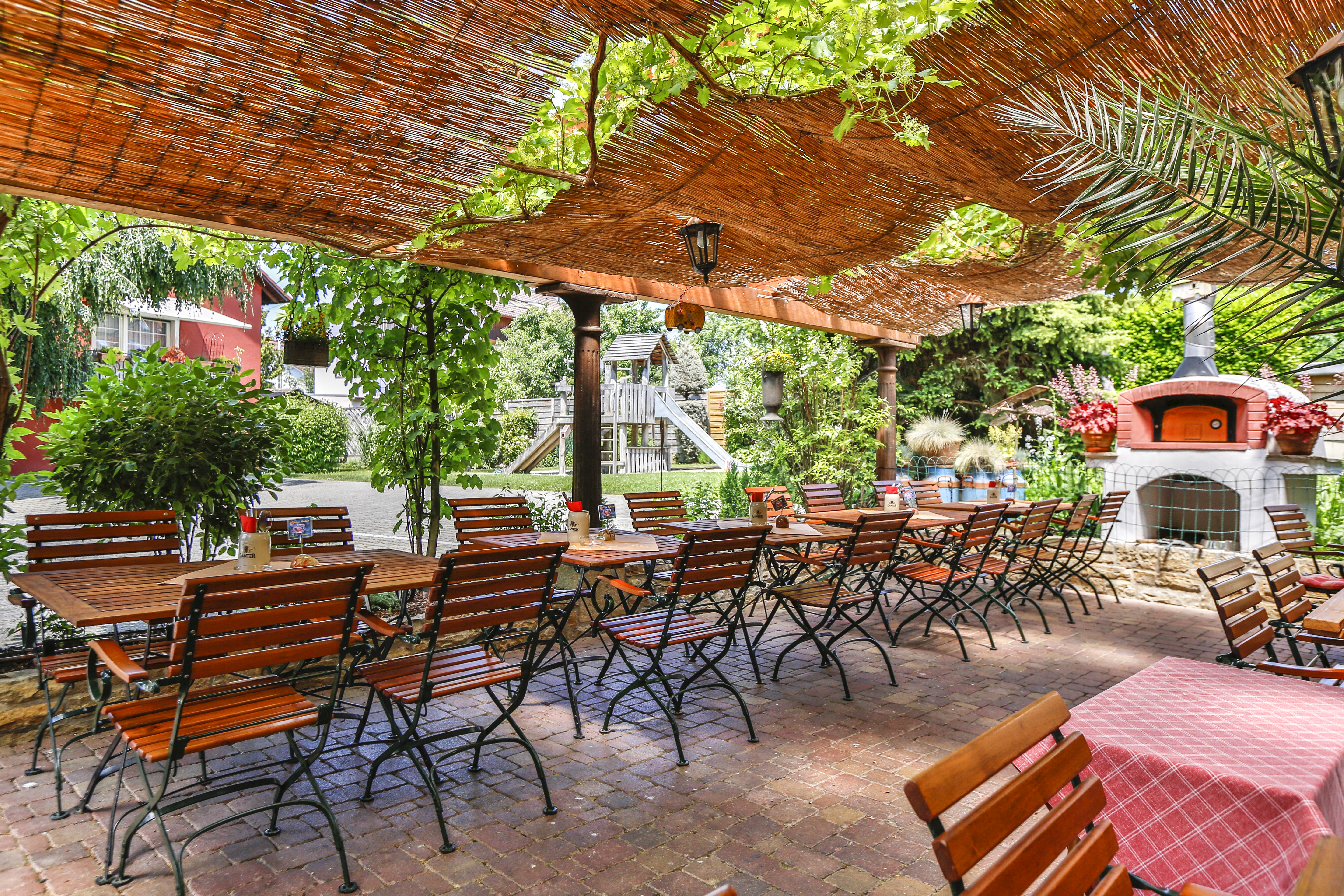 Essen-gehen - PLZ 79219 (Deutschland) - Hotel Restaurant Zum Ochsen