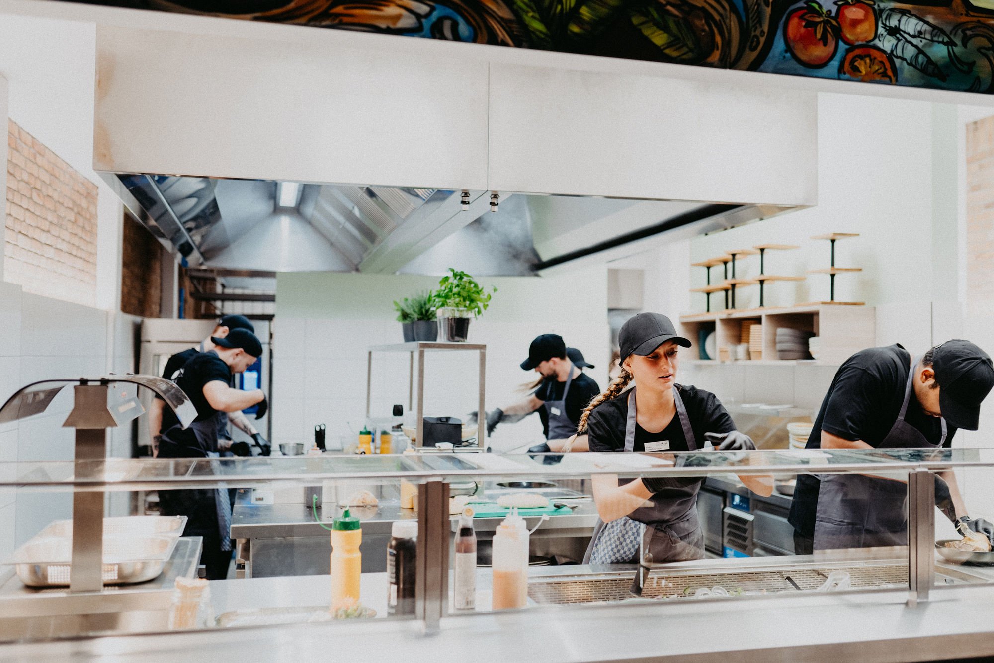 Essen-gehen - rollstuhlgerecht - Deutschland - Alex Kitchen Frontcooking - Alex Kitchen