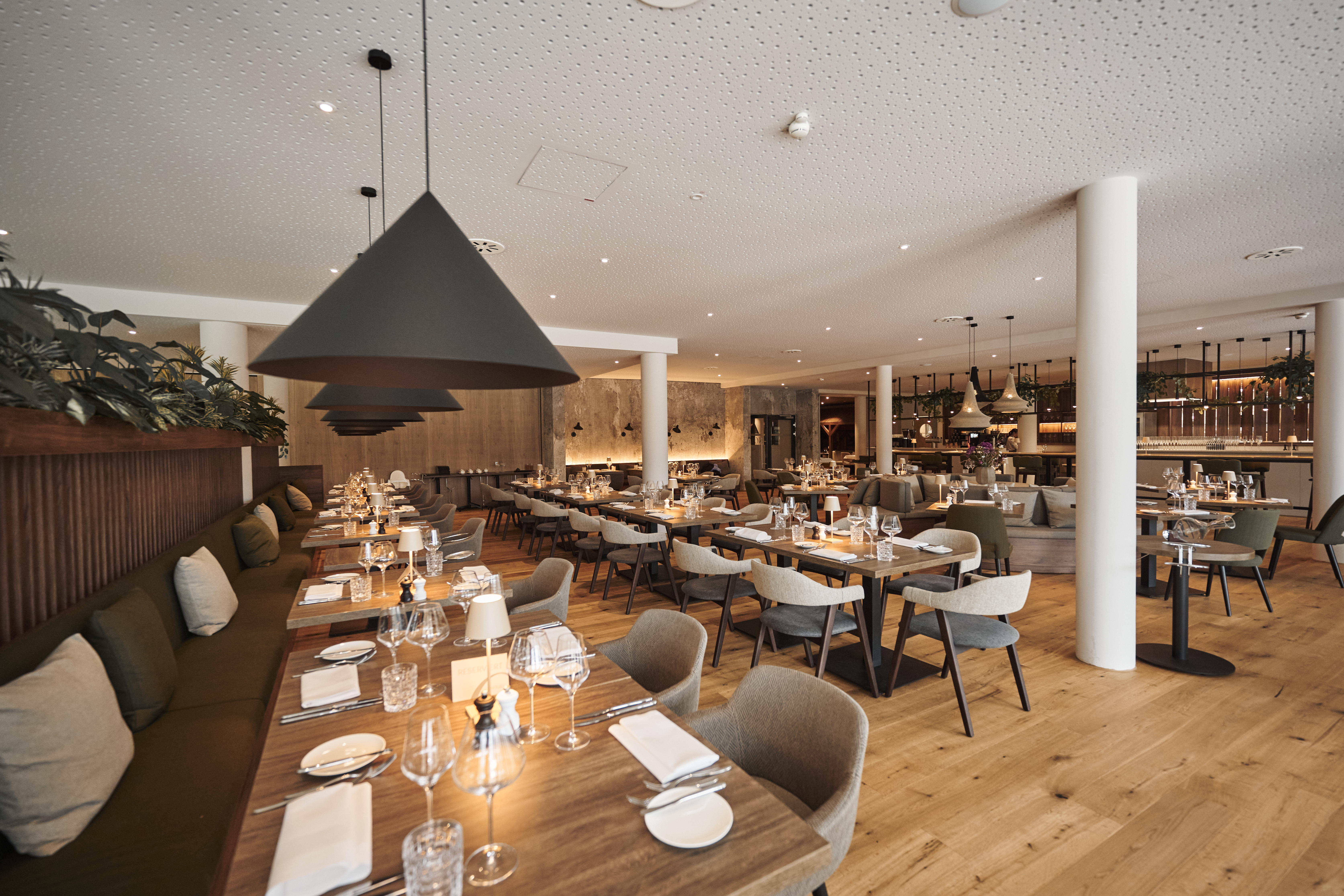 Essen-gehen - Live Musik abends - Restaurant Nouri Taste