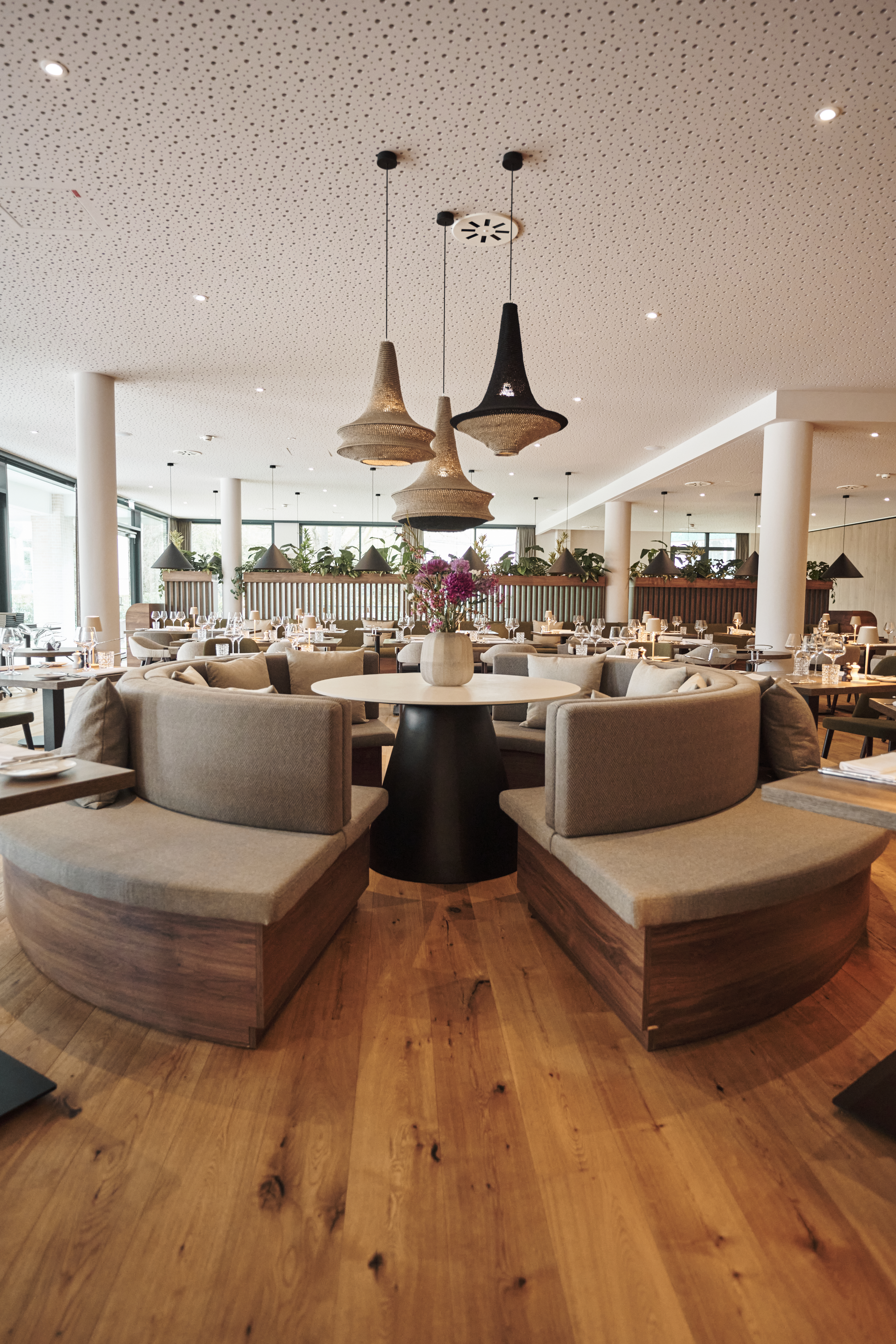 Essen-gehen - Live Musik abends - Restaurant Nouri Taste