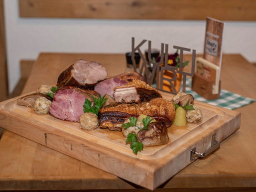 Essen-gehen - Gerichte: Hausmannskost - Traditionelle Speisen a la carte aus der Schupfn Kuchl - Schupf'n- das bodenständige Wirtshaus