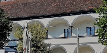 Essen-gehen - Ambiente: klassisch - Kastell Stegersbach Terrasse - Kastell Stegersbach