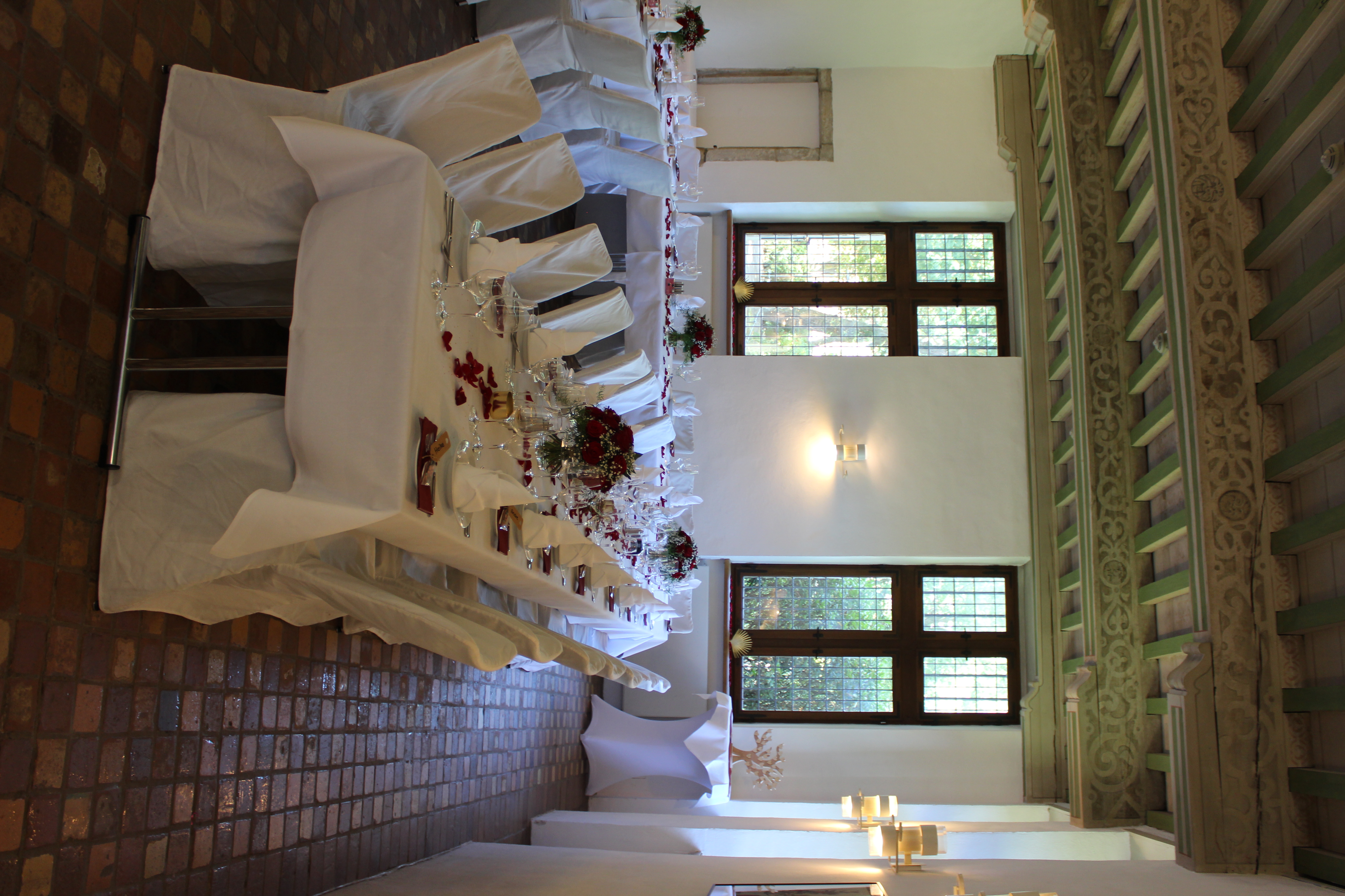 Essen-gehen - Sterne: 3 Sterne - Gartensaal - Bringezu Restaurant & Events im Schloss Reinbek