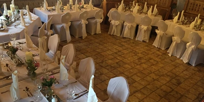 Essen-gehen - Fügenberg - Hochzeiten von 35 bis 120 Personen - Kirchenwirt Maurach am Achensee mit Kinderspielplatz