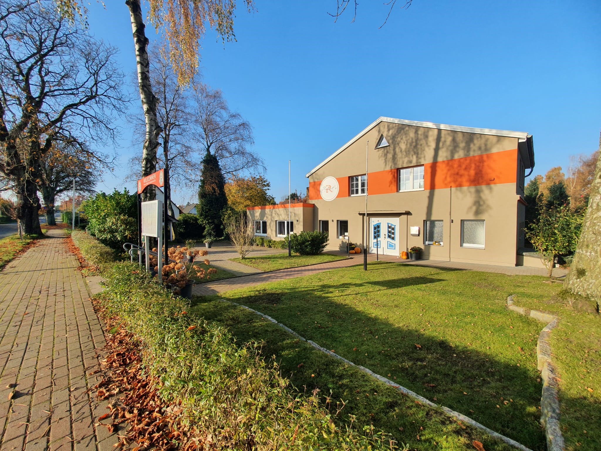 Essen-gehen - Lambrechtshagen - Außenansicht - Robert's