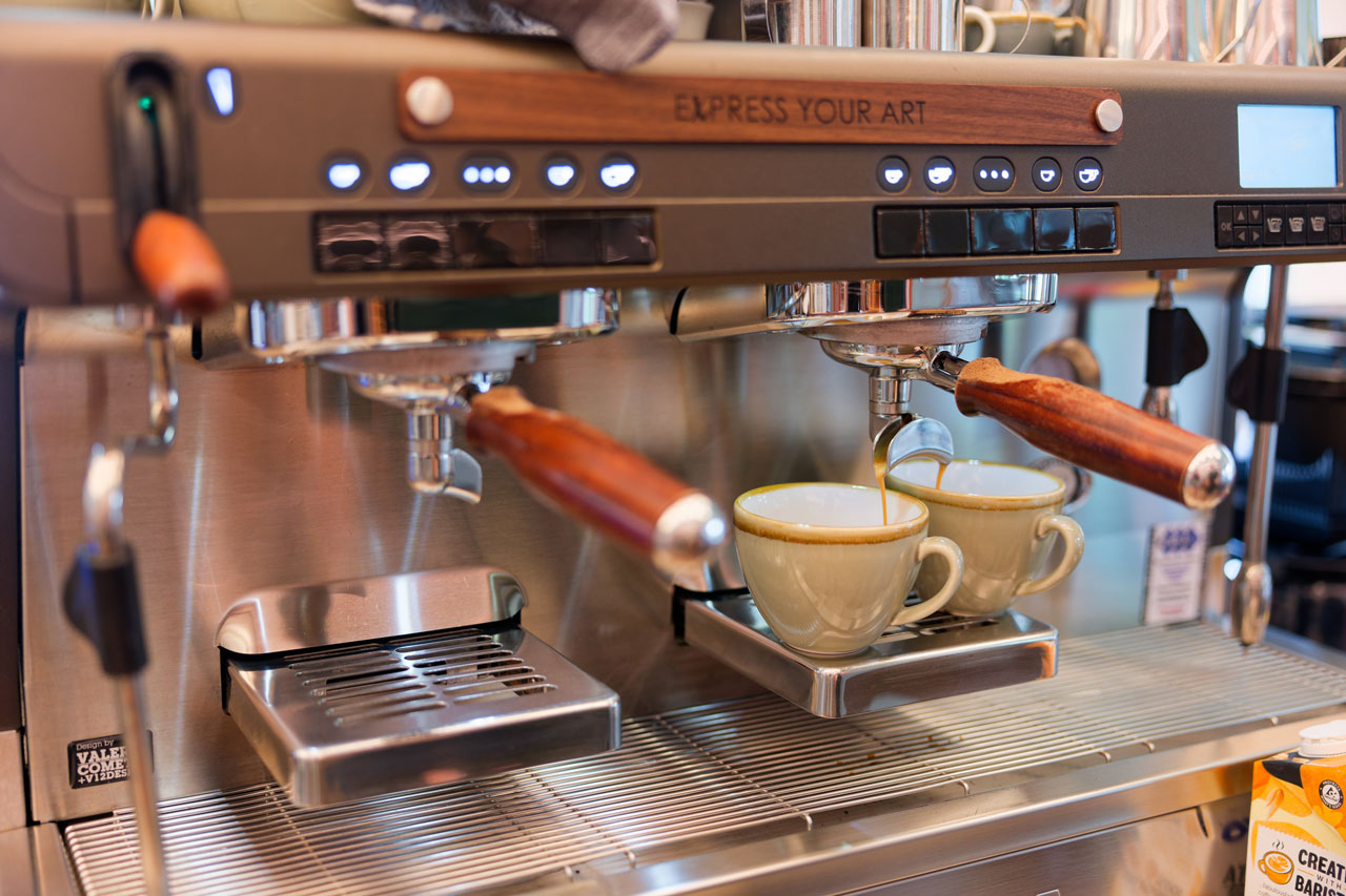 Essen-gehen - Mahlzeiten: Mittagessen - Ostbayern - Abensberger Kaffeerösterei - Café | Brunch | Drinks