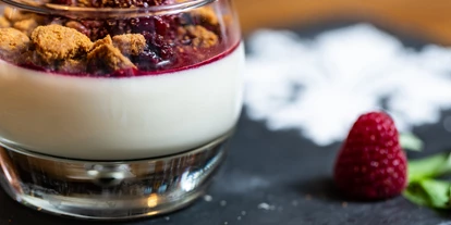 Essen-gehen - Ambiente: klassisch - Hausgemachter Panna cotta - Dal Toscano