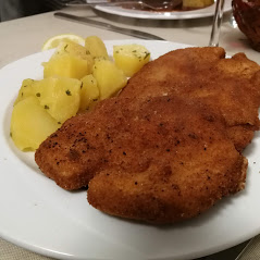 Essen-gehen - Schwechat - Beisl in der Sigmundsgasse