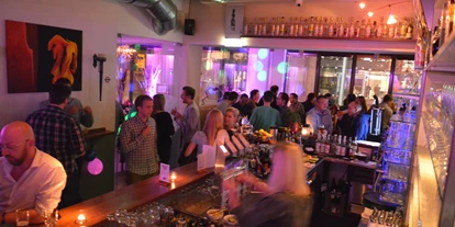 Essen-gehen - Sitzplätze im Freien - Wien Wieden - ausklang | bar cafe restaurant
