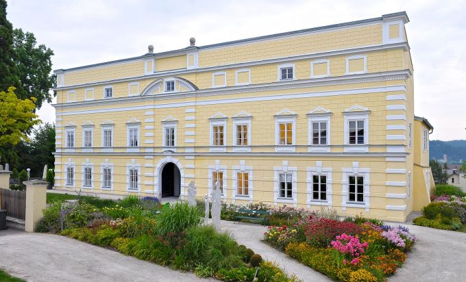 Essen-gehen - PLZ 5232 (Österreich) - Vorderansicht  - Stadtplatz 1