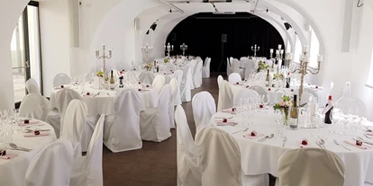 Essen-gehen - Mahlzeiten: Frühstück - Oberösterreich - Schlosssaal - Stadtplatz 1