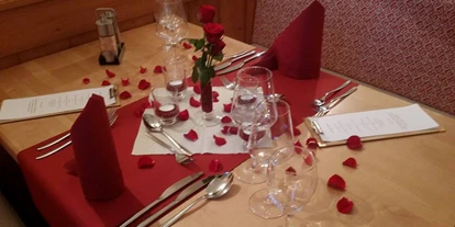 Essen-gehen - Mahlzeiten: Frühstück - Oberösterreich - Candle-Light Dinner - Stadtplatz 1